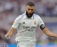 雷恩成功逼平马赛，客场展现蓝白军魂(国足11逼平沙特30日迎来12强赛收官战)